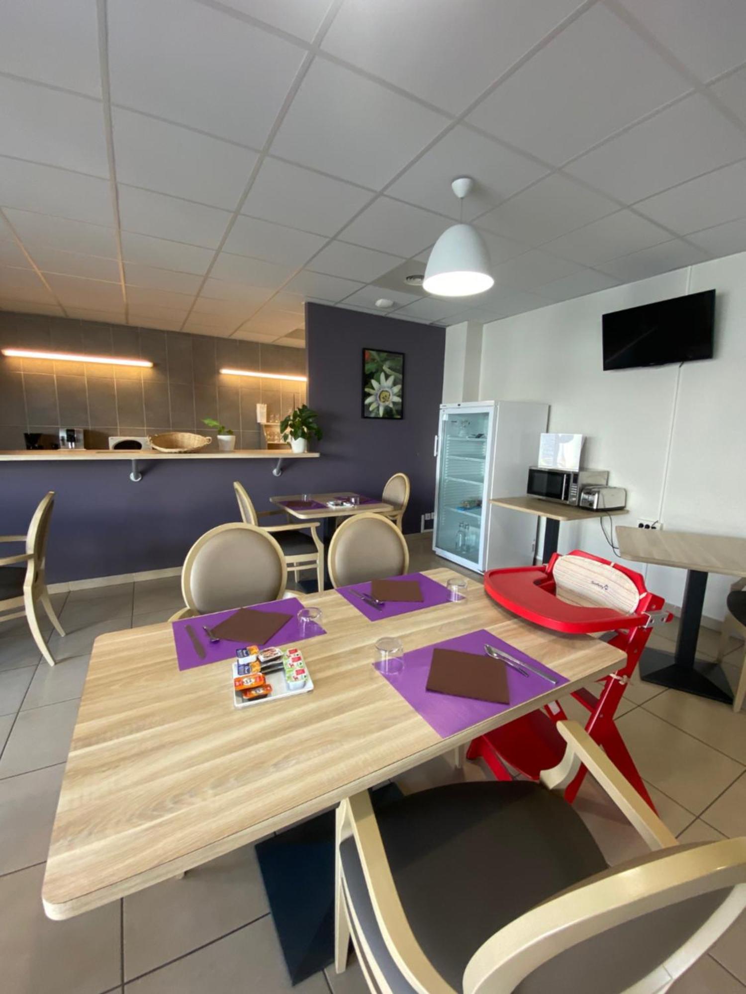 Douce France Hotel Cuxac-d'Aude Luaran gambar